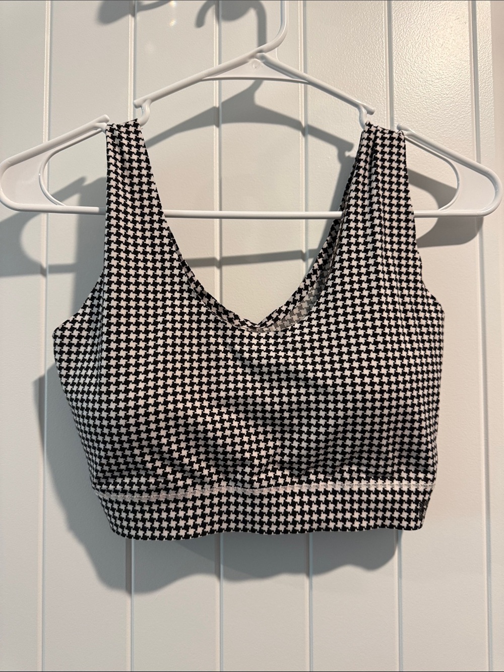 Anne Klein Black and White Houndstooth V-Neck Top